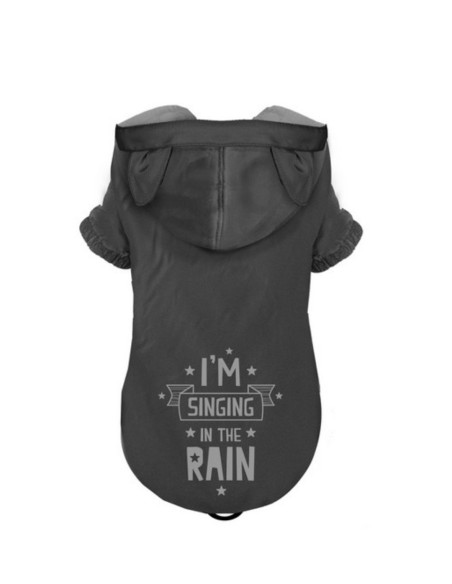 Imperméable pour chien "I'm singing in the rain" de Noox. 

Une taille 2